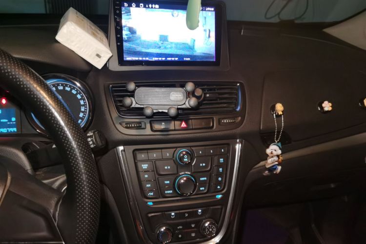 别克 昂科拉 2015款 1.4T 自动两驱都市精英型中控内饰16