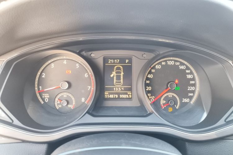 大众 帕萨特 2016款 330TSI DSG尊荣版中控内饰14