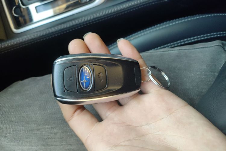 斯巴鲁 森林人 2020款 2.0i 豪华版EyeSight中控内饰7001