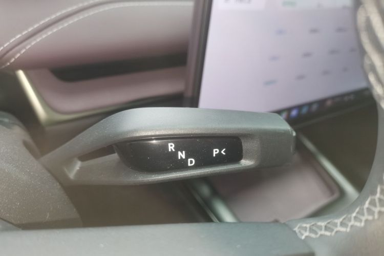 小米汽车 小米SU7 2024款 后驱长续航智驾版中控内饰18