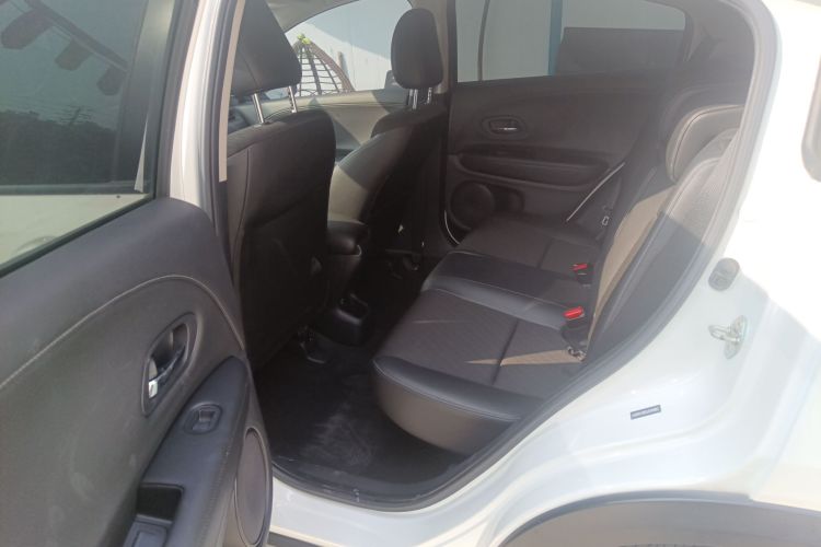 本田 缤智 2020款 1.5L CVT豪华版中控内饰21