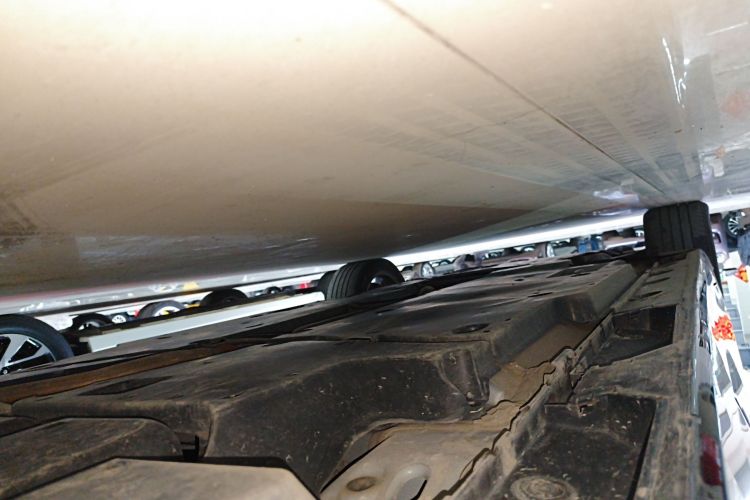 丰田 亚洲龙 2019款 双擎 2.5L 豪华版 国VI局部细节9002