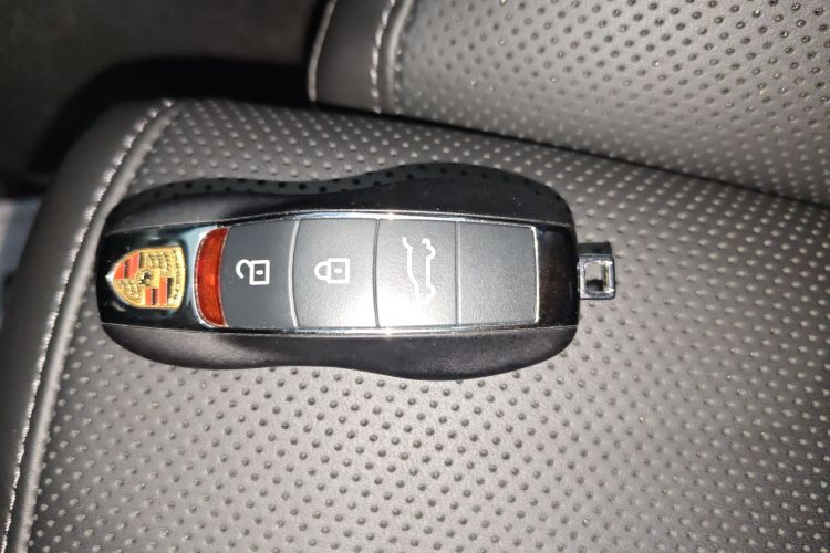 保时捷 2023款 Macan S 2.9T中控内饰11