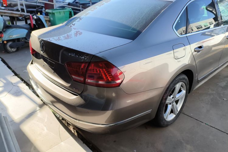 大众 帕萨特 2014款 1.8TSI DSG御尊版车身外观6006