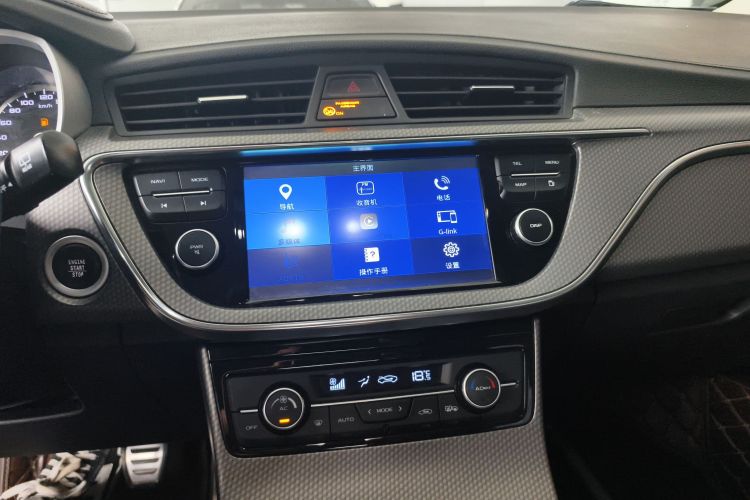 吉利汽车 帝豪GS 2016款 运动版 1.8L 手动领尚型中控内饰16