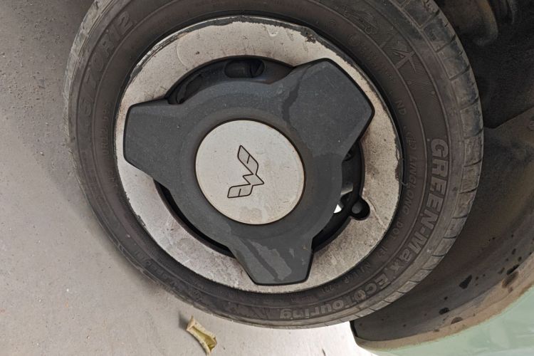 五菱汽车 宏光MINIEV 2021款 马卡龙时尚款 磷酸铁锂车身外观6007