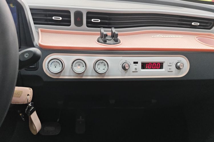 五菱汽车 宏光MINIEV 2021款 马卡龙时尚款 三元锂中控内饰16