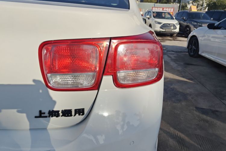 雪佛兰 迈锐宝 2013款 2.0L 自动舒适版车身外观9