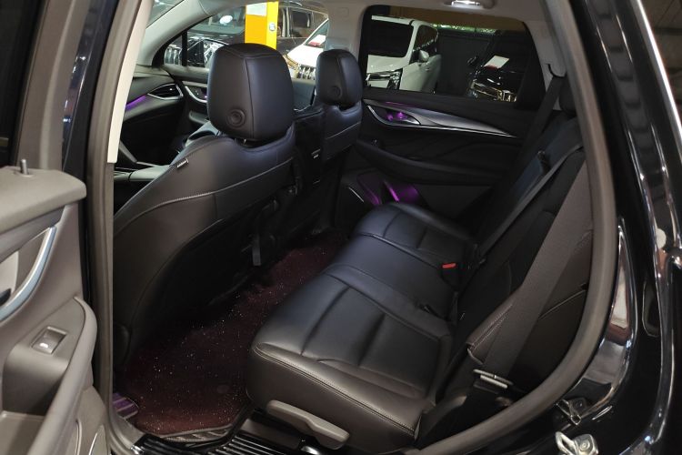 别克 昂科旗 2020款 28T 四驱尊贵型中控内饰21