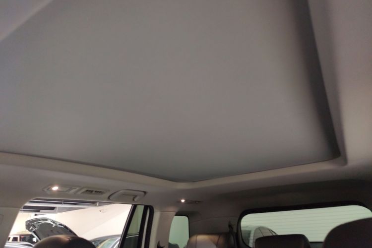 广汽传祺 传祺GS8 2017款 320T 两驱豪华智联版（七座）中控内饰22