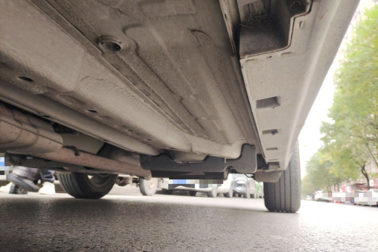 别克 昂科拉 2017款 18T 自动两驱都市领先型局部细节9004