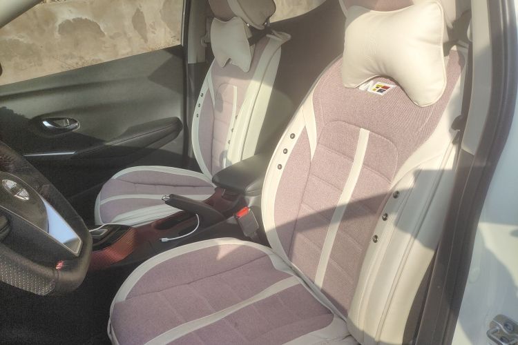 日产 蓝鸟 2016款 1.6L CVT智酷版中控内饰19