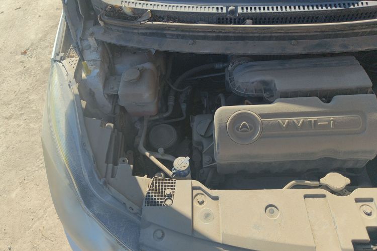 长安凯程 长安欧尚A600 2016款 1.5L 手动豪华型7座局部细节9006