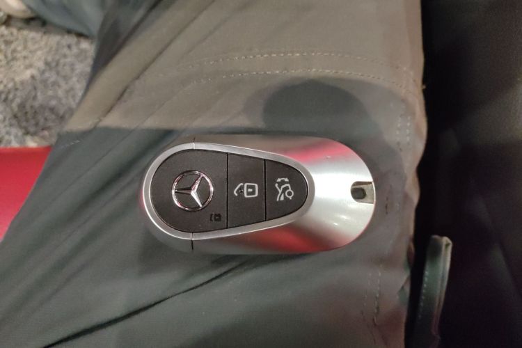 奔驰CLE 2024款 CLE 260 轿跑车中控内饰7001