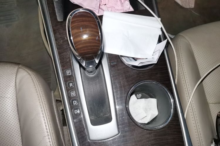 日产 天籁 2013款 2.5L XL领先版中控内饰18