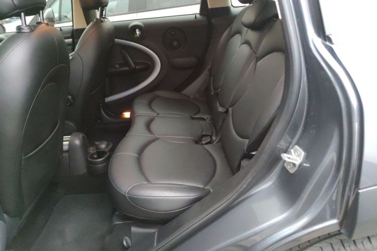 MINI Countryman 2016款 1.6T COOPER ALL4 Park Lane中控内饰7004