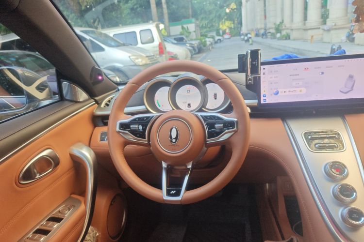 欧拉闪电猫 2022款 555km 尊贵版中控内饰13