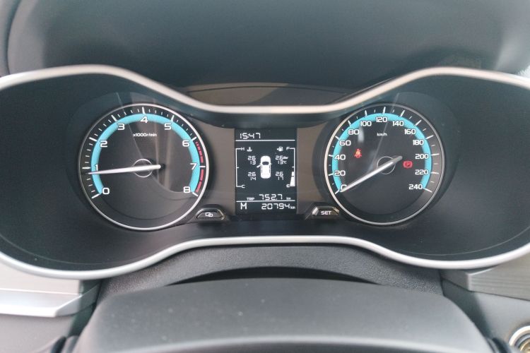 吉利汽车 帝豪 2021款 UP 1.5L 手动舒适型中控内饰14