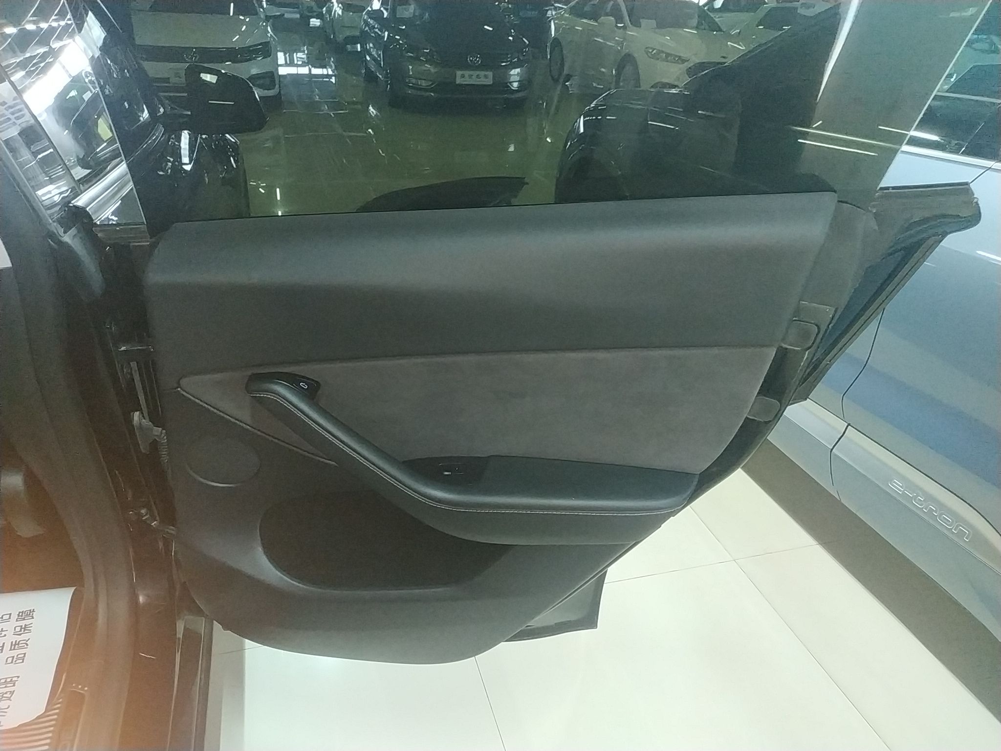 特斯拉 Model Y 2021款 长续航全轮驱动版 3D7