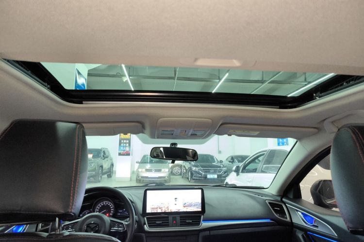 马自达3 昂克赛拉 2017款 两厢 1.5L 自动豪华型 国V中控内饰22