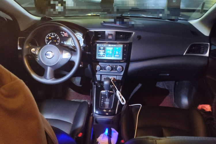 日产 轩逸 2021款 经典 1.6XL CVT豪华版中控内饰12