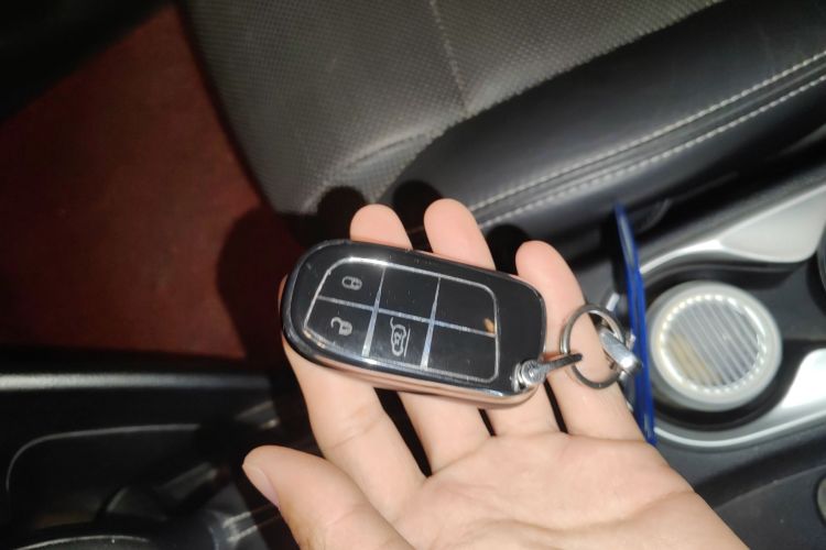 菲亚特 菲翔 2015款 1.4T 自动智享版中控内饰11