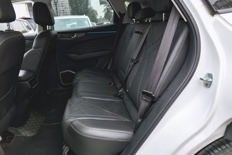 凯翼昆仑 2023款 昆仑 300 天际版中控内饰21