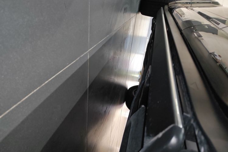 路虎卫士 2024款 110 3.0T P400 X-DYNAMIC HSE局部细节9002