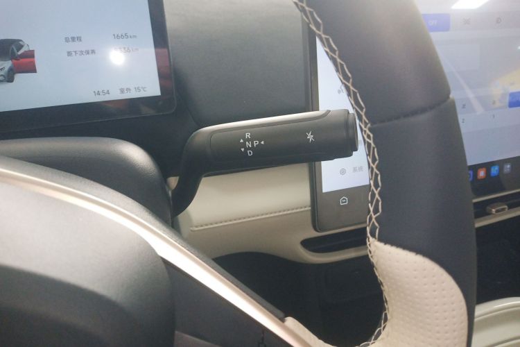 ARCFOX极狐 极狐T1 2025款 320 PRO中控内饰18