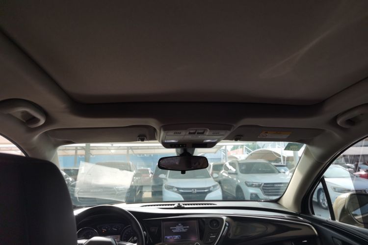 别克 昂科威 2018款 28T 四驱精英型中控内饰22