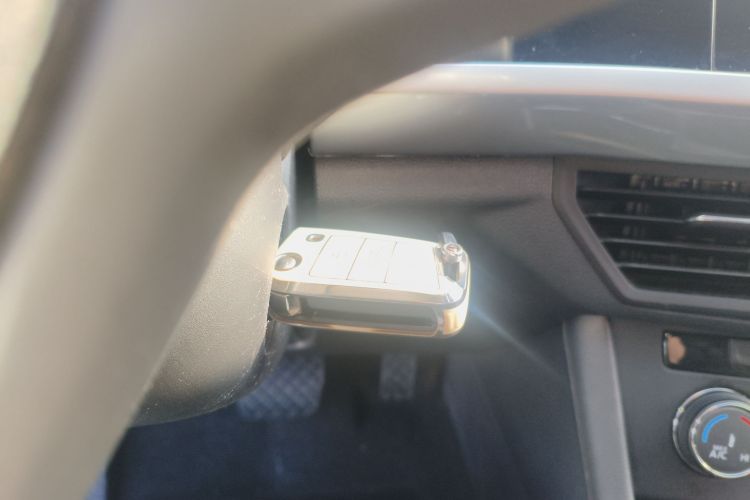 大众 宝来 2021款 1.5L 自动时尚智联版中控内饰7001