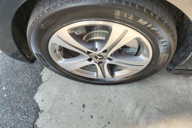 奔驰C级 2022款 改款 C 200 L 运动版车身外观6007