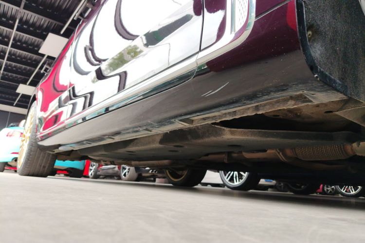 红旗H9 2020款 3.0T 智联旗畅版局部细节9001