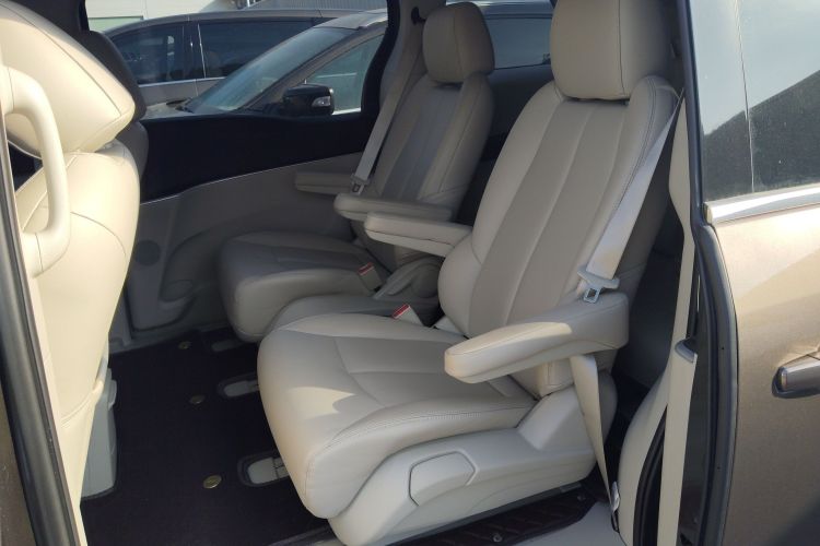 别克GL8 2023款 陆上公务舱 舒适型中控内饰7004