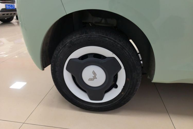 五菱汽车 宏光MINIEV 2024款 第三代 170km车身外观6008