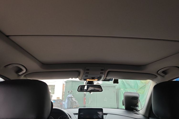 宝马X1 2013款 sDrive18i 时尚型局部细节22