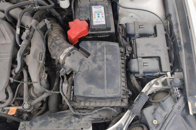 福特 蒙迪欧 2020款 EcoBoost 180 时尚型局部细节9007