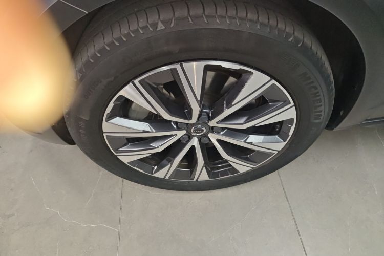 沃尔沃V90 2022款 Cross Country B5 AWD 智远版车身外观6007