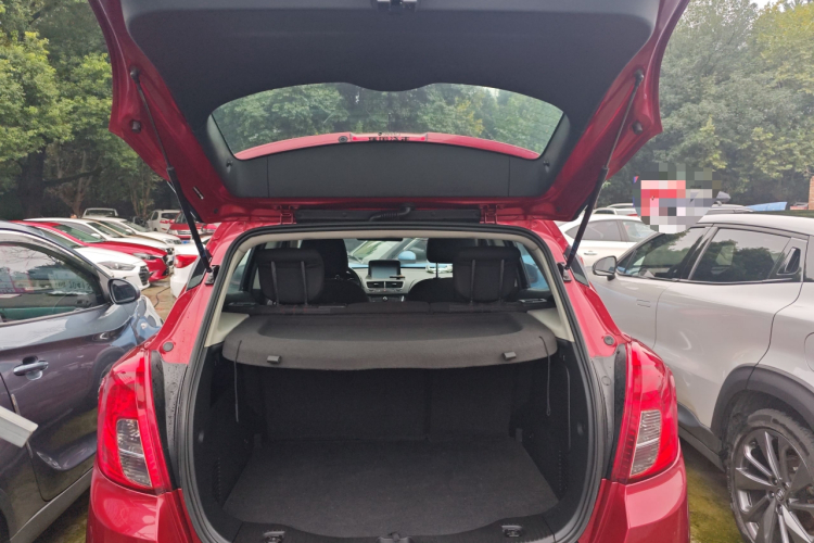 别克 昂科拉 2016款 18T 自动两驱都市领先型机舱底盘23