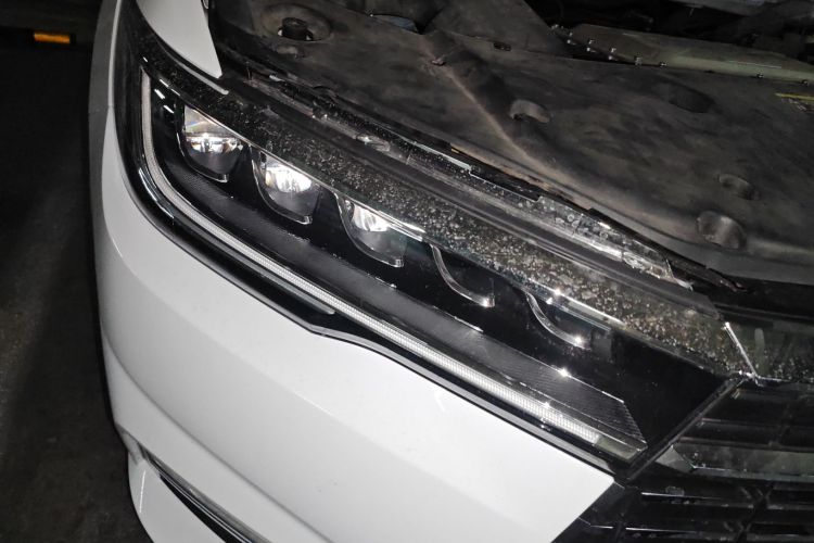 比亚迪 秦新能源 2019款 高续航版 豪华型车身外观8