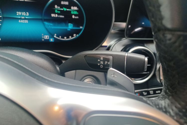 奔驰C级 2020款 改款 C 260 L 运动版中控内饰18