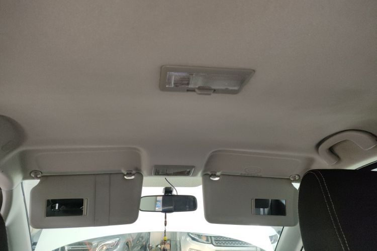 铃木 天语 SX4 2013款 1.6L 手动酷锐型中控内饰22