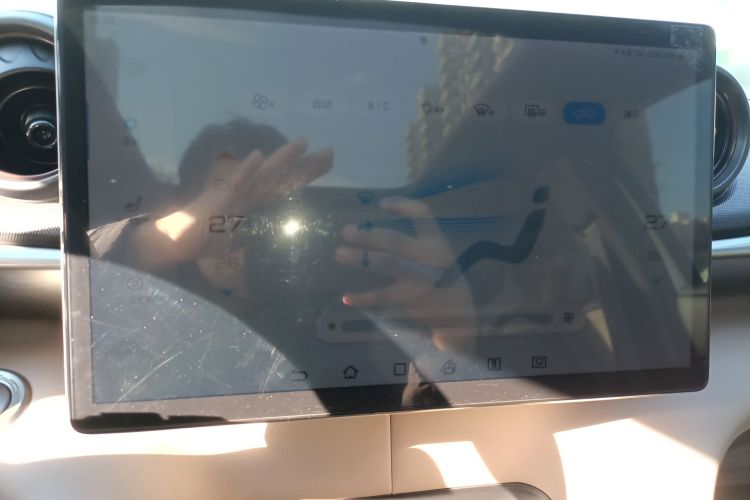 比亚迪 海豚 2023款 420km 时尚版中控内饰16