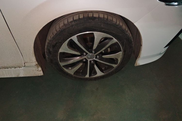 本田 杰德 2017款 1.8L 自动舒适版 5座车身外观10