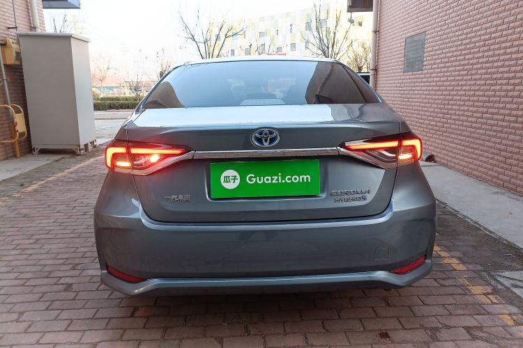 丰田 卡罗拉 2019款 双擎 1.8L E-CVT旗舰版车身外观6004