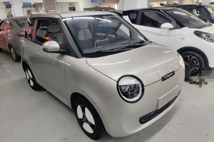 长安启源 长安Lumin 2022款 210km 香甜款车身外观3