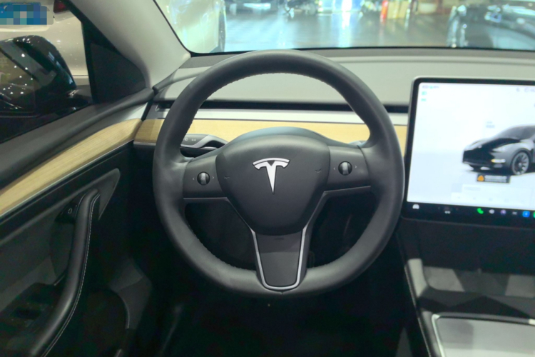 特斯拉 Model Y 2022款 改款 后轮驱动版局部细节13