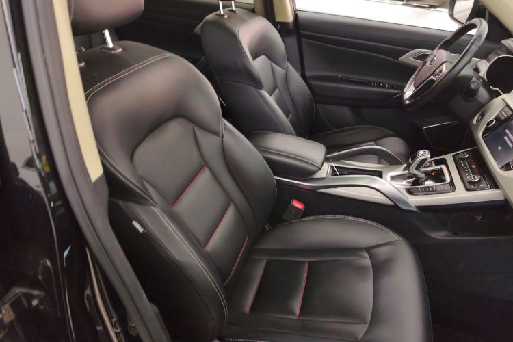 吉利汽车 博越 2020款 1.8TD DCT两驱智联型4G互联版局部细节41