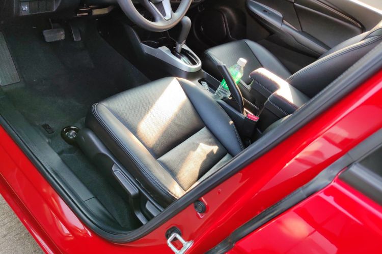 本田 飞度 2018款 1.5L CVT舒适天窗版中控内饰19