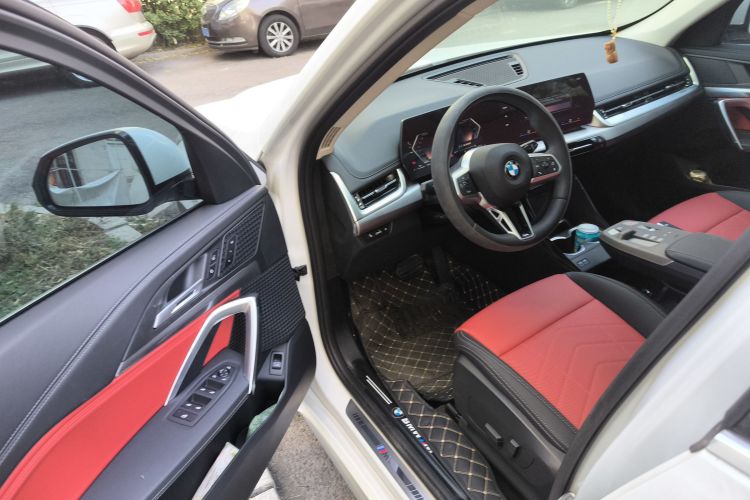 宝马X1 2024款 sDrive25Li M运动套装中控内饰20